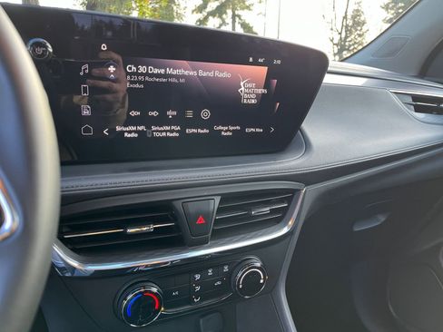 Used 2025 Buick Encore GX Preferred image 21