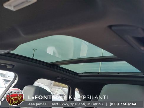 Used 2023 Audi Q3 2.0T Premium w/ 19" Wheel Package image 12