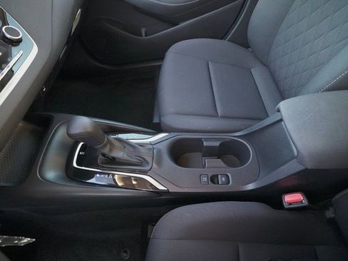 Used 2023 Toyota Corolla LE image 27