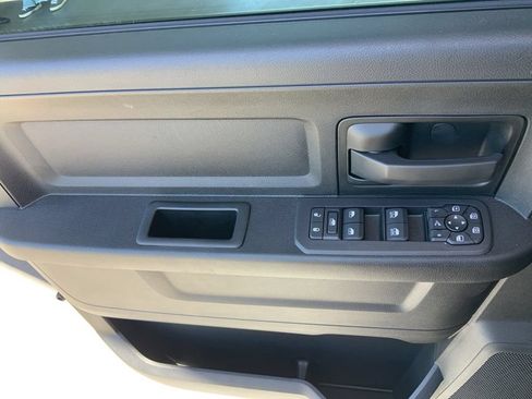 New 2026 RAM 2500 Tradesman AWD/4WD image 14