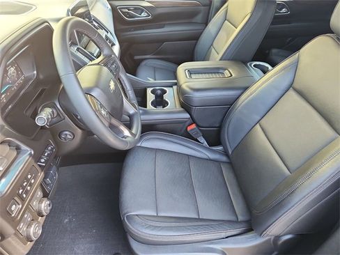 Used 2024 Chevrolet Tahoe High Country image 19