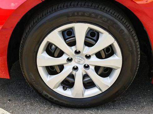 Used 2024 Toyota Corolla LE FWD image 9