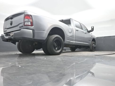 Used 2021 RAM 3500 Big Horn w/ Night Edition AWD/4WD image 15