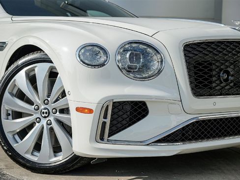New 2026 Bentley Flying Spur Plug-In Hybrid image 3