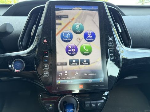 Used 2021 Toyota Prius Prime Limited FWD image 18