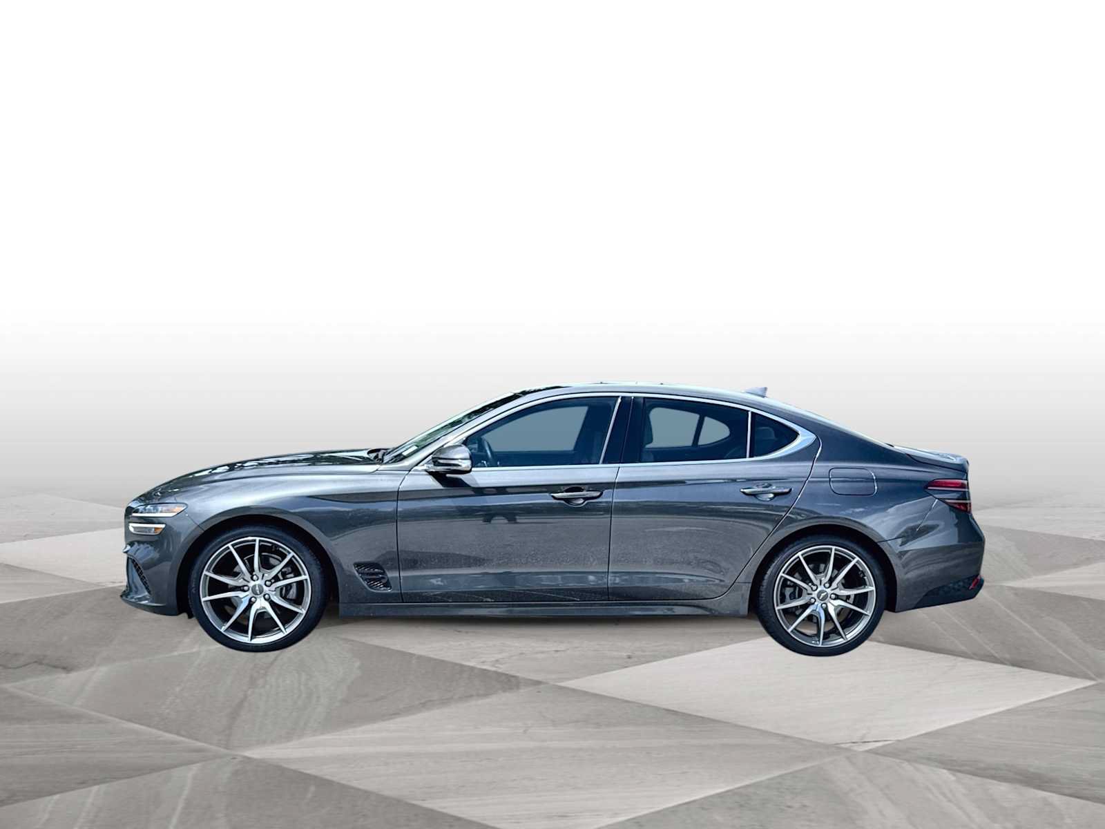 Used 2023 Genesis G70 2.0T RWD image 5