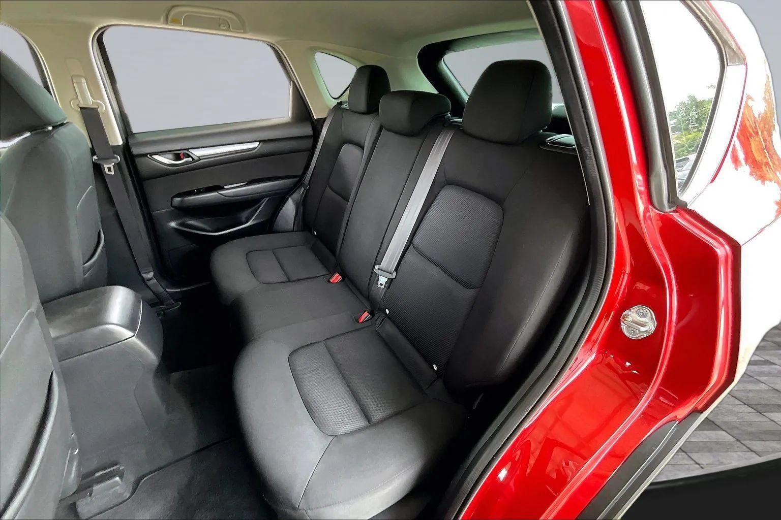 Used 2019 MAZDA CX-5 Sport FWD image 19