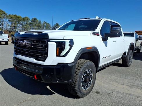 New 2026 GMC Sierra 2500 AT4X image 3