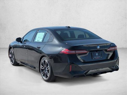 New 2026 BMW 530i image 9