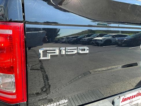 Used 2016 Ford F150 XLT w/ Equipment Group 302A Luxury AWD/4WD image 27