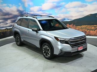 Used 2025 Subaru Forester Premium AWD/4WD video 2