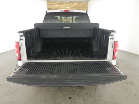 Used 2015 Ford F150 XLT w/ Equipment Group 302A Luxury image 5