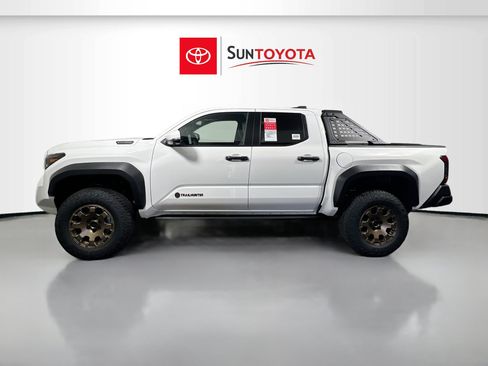 New 2026 Toyota Tacoma 4x4 Double Cab Hybrid image 7