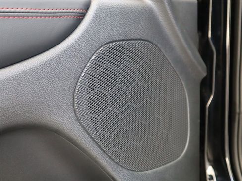 New 2024 Dodge Durango GT RWD image 13