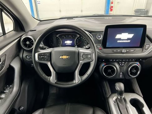 Used 2023 Chevrolet Blazer LT FWD image 11