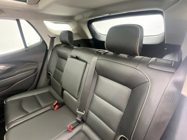 Used 2020 GMC Terrain Denali w/ Denali Premium Package FWD image 8