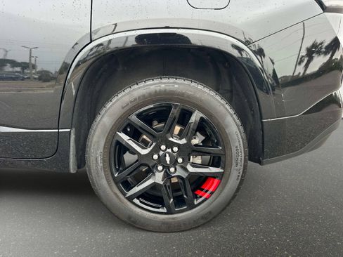 Used 2019 Chevrolet Traverse Premier w/ Redline Edition image 11