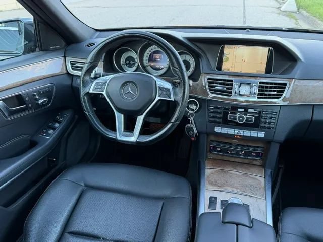 Used 2014 Mercedes-Benz E 350 4MATIC Sedan image 27