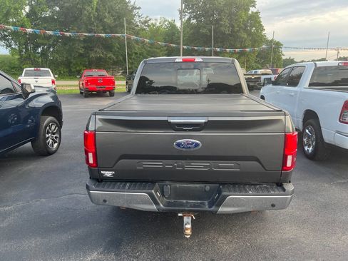 Used 2018 Ford F150 Lariat w/ Equipment Group 502A Luxury AWD/4WD image 4