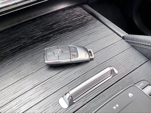 Certified 2024 Mercedes-Benz GLS 450 4MATIC image 10