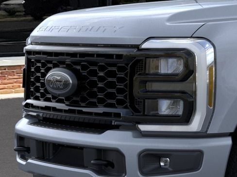 New 2026 Ford F250 Lariat w/ Black Appearance Package image 17
