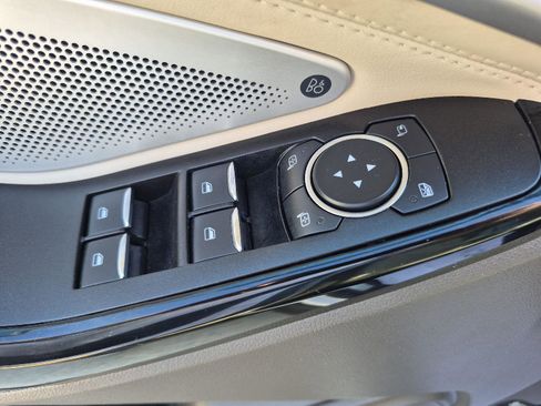 Certified 2021 Ford Explorer Platinum w/ Equipment Group 601A image 19