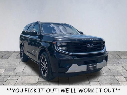 Used 2025 Ford Expedition Platinum AWD/4WD image 1