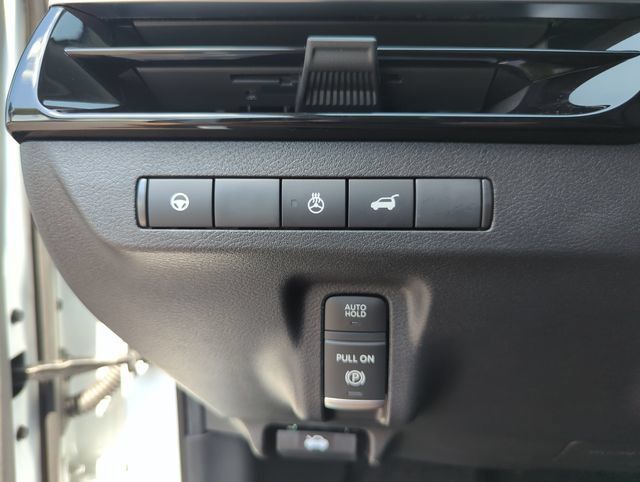 Certified 2025 Nissan Murano SL AWD/4WD image 43