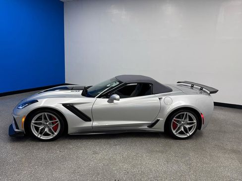 Used 2019 Chevrolet Corvette ZR1 RWD image 9