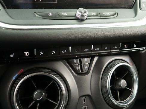 Used 2023 Chevrolet Blazer LT w/ Convenience Package image 15