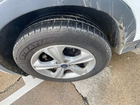 Used 2013 Ford Escape SE AWD/4WD image 14