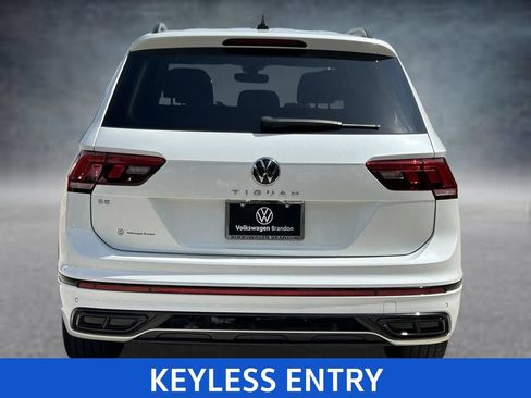 Certified 2023 Volkswagen Tiguan SE R-Line FWD image 7