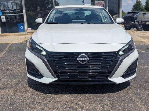 New 2026 Nissan Altima 2.5 SV w/ SV Special Edition Package FWD image 2