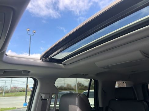 Used 2016 Chevrolet Tahoe LTZ image 12