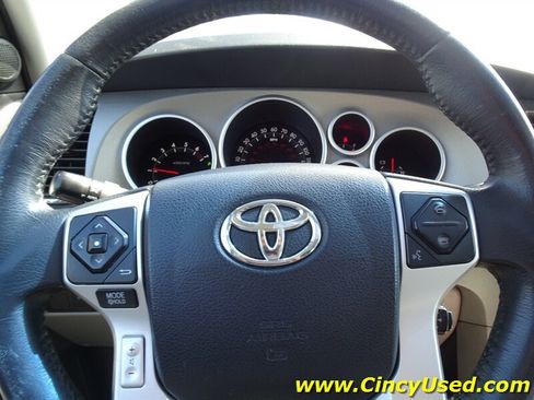 Used 2015 Toyota Sequoia Limited AWD/4WD image 23