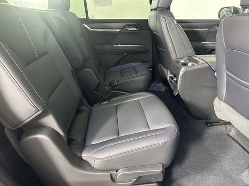 Used 2024 GMC Acadia Elevation w/ Luxury Package image 30