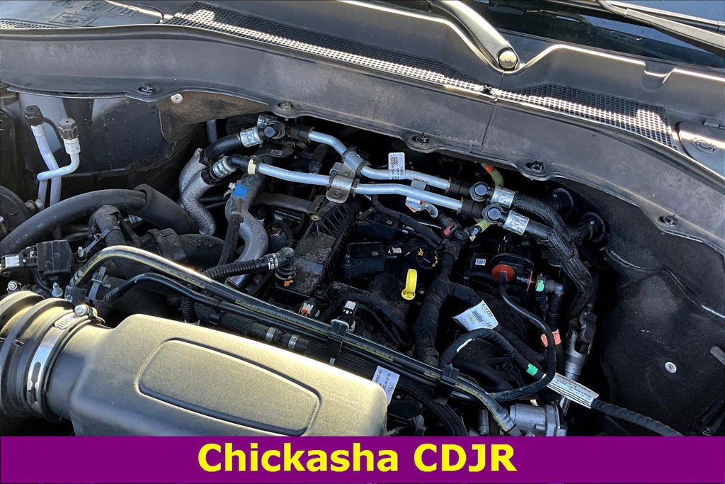 Used 2022 Ford Explorer XLT AWD/4WD image 31