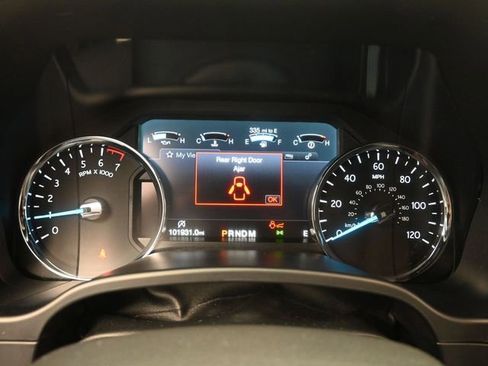 Used 2019 Ford Expedition XLT w/ Equipment Group 202A image 19