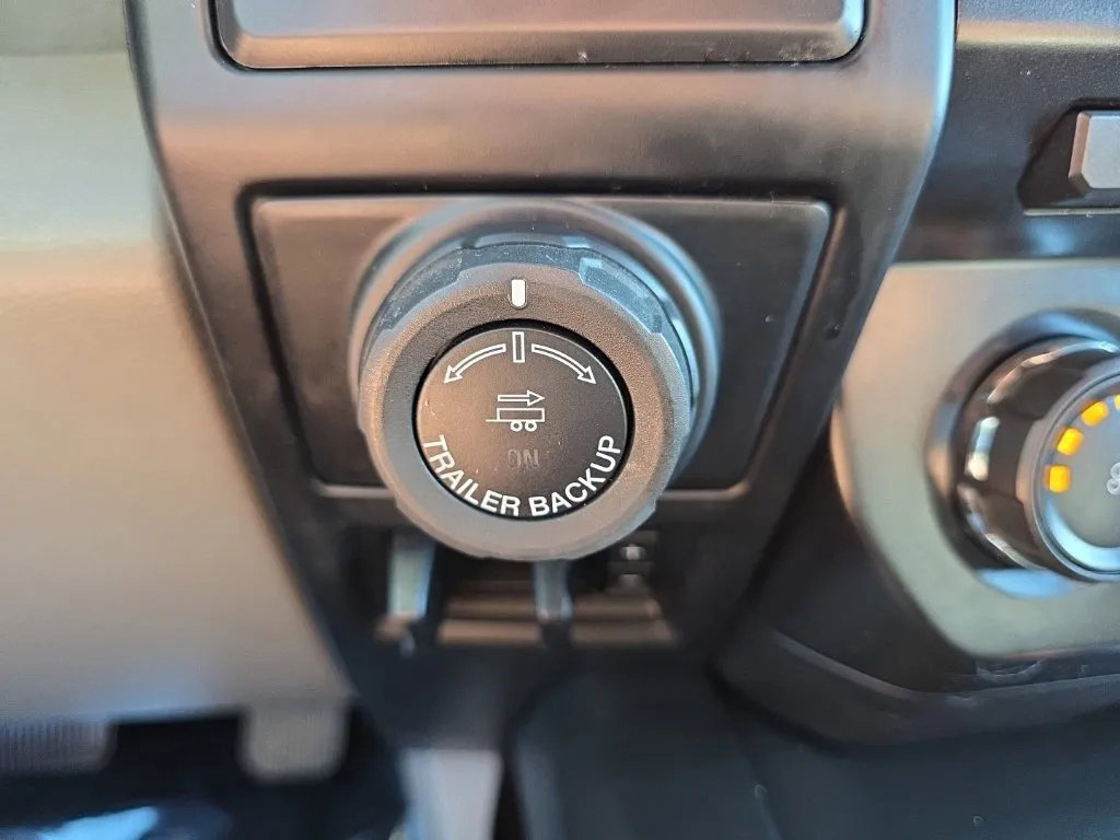 Used 2018 Ford F150 XL w/ Equipment Group 101A Mid AWD/4WD image 29