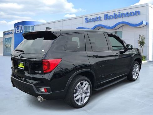 Certified 2024 Honda Passport EX-L image 4