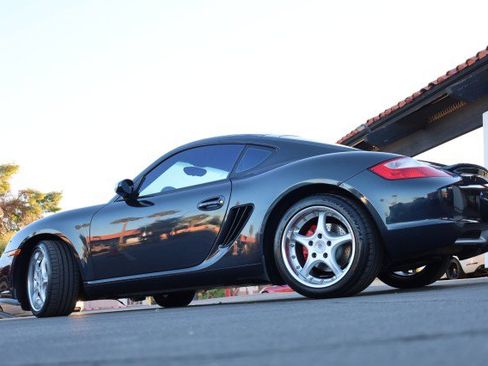 Used 2006 Porsche Cayman S image 17