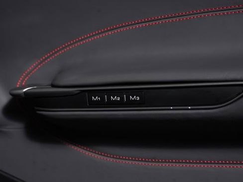 Used 2019 Ferrari GTC4Lusso AWD/4WD image 71