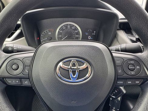 Used 2020 Toyota Corolla LE w/ Carpet Mat Package (TMS) FWD image 21