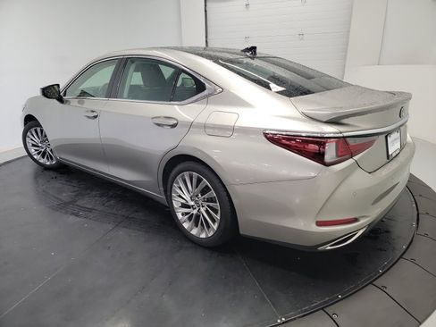 Used 2020 Lexus ES 350 w/ Luxury Package FWD image 6