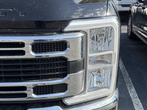 Used 2025 Ford F250 XLT AWD/4WD image 7