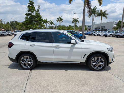 Used 2023 BMW X3 xDrive30i w/ Premium Package AWD/4WD image 3