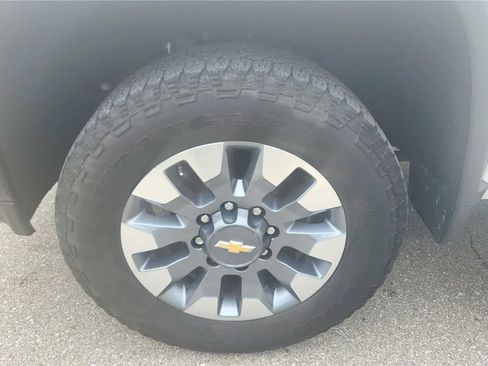 Used 2022 Chevrolet Silverado 2500 Custom w/ Gooseneck/5TH Wheel Package image 2