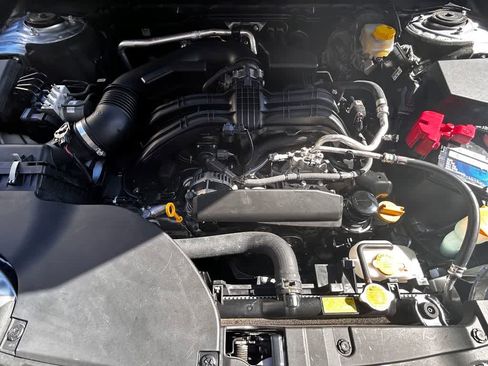 Certified 2024 Subaru Outback Premium AWD/4WD image 9