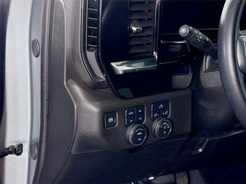 Used 2024 Chevrolet Silverado 1500 RST AWD/4WD image 4