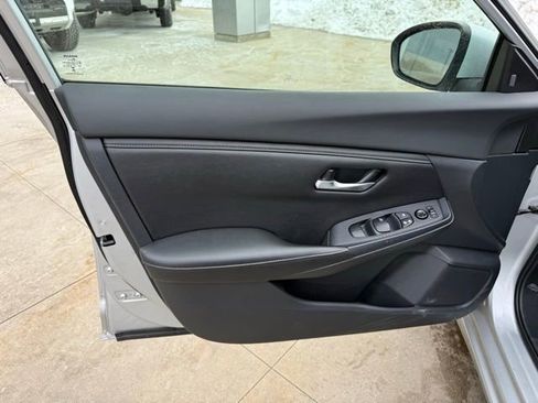 Used 2023 Nissan Sentra SV image 20